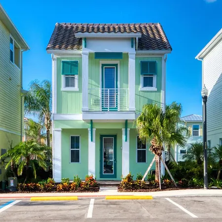 Seaweed Bay Cottage With Hot Tub Near Disney And Margaritaville Resort Island H2O Access - 8061Dr